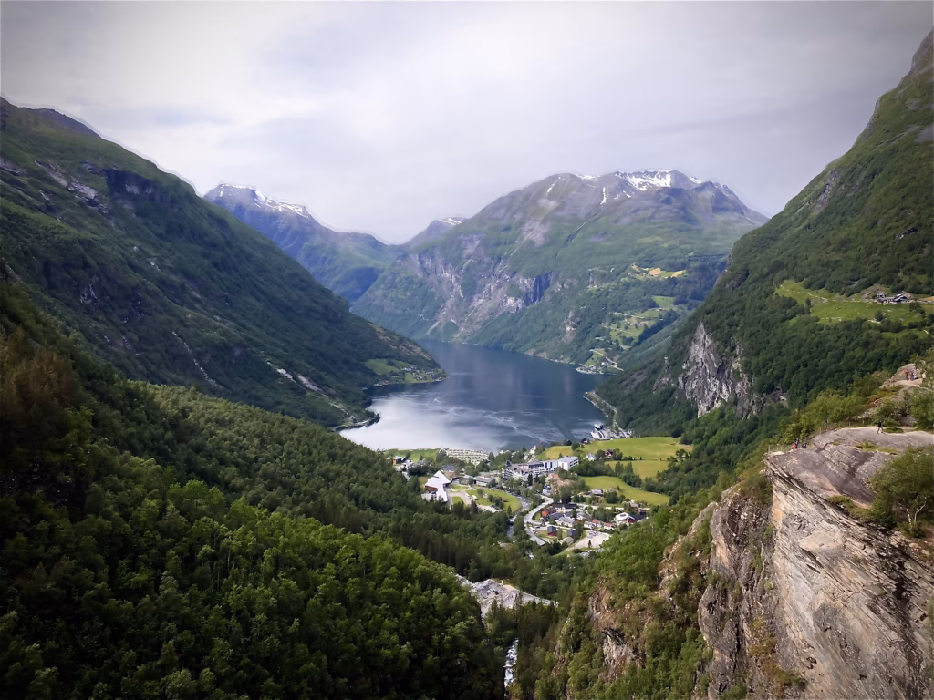 Geirangerfjord blick von unserem Hotel Norwegen
