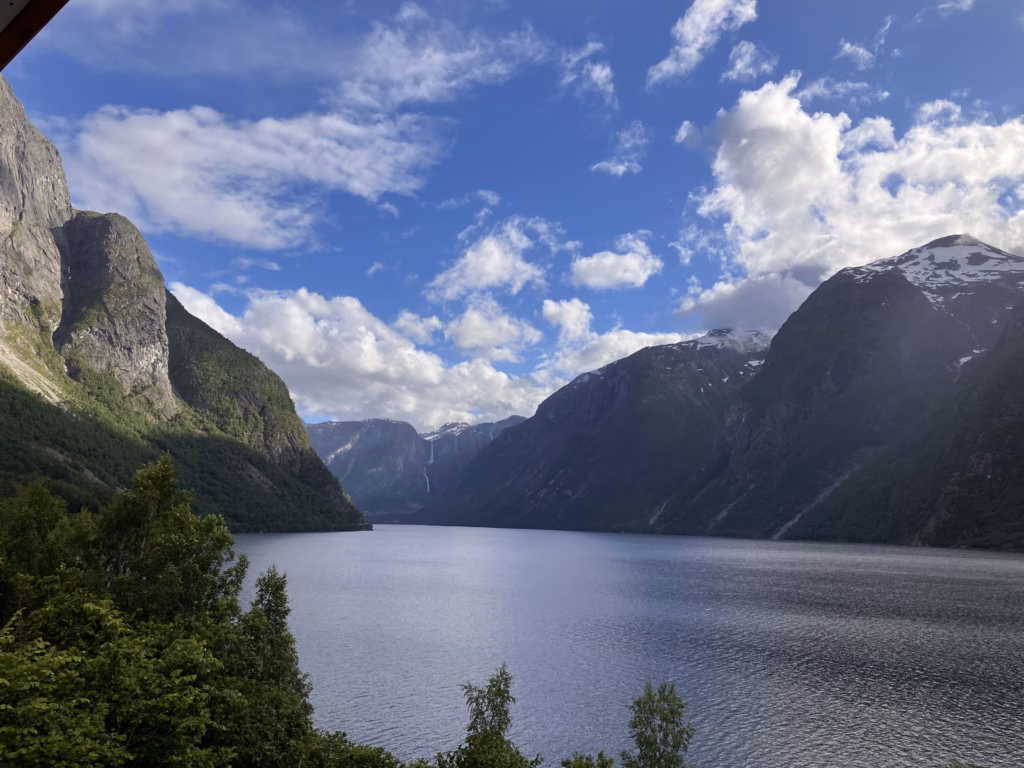 Blick auf den Mardalsfossen Norwegen