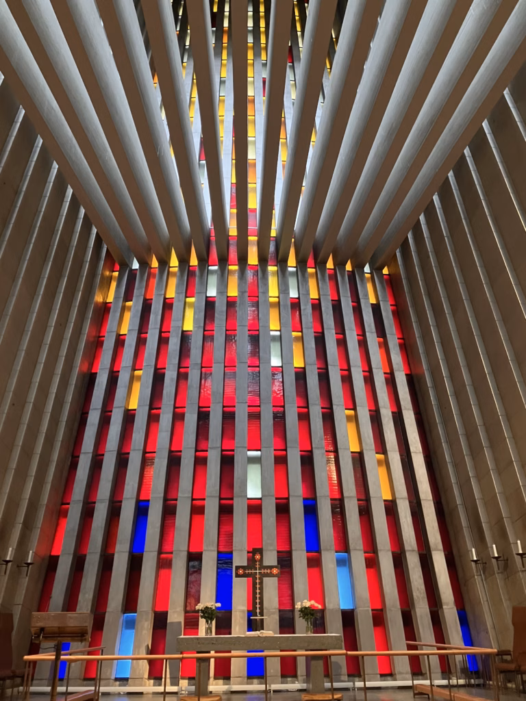 Kirkelandet Kirke Kristiansund Norwegen