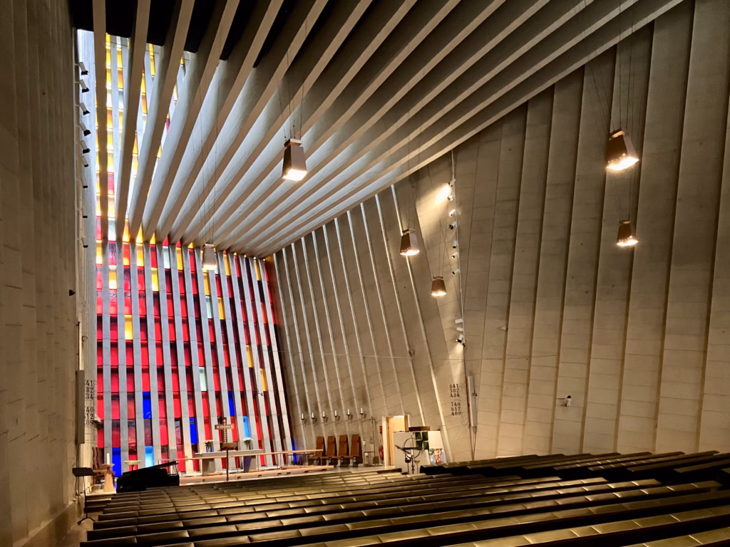 Kirkelandet Kirke Kristiansund Norwegen