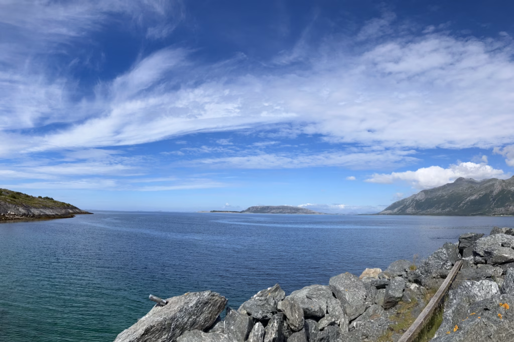Am Weg nach Tjotta Norwegen