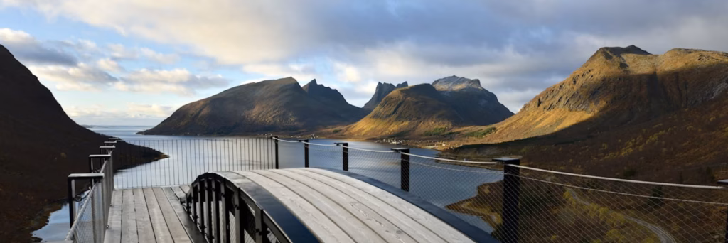 Bergbotn Senja Norwegen