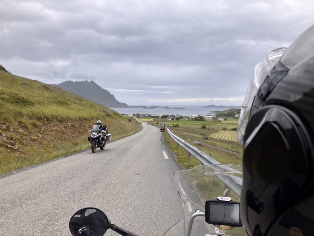 Am Weg nach Ure Lofoten Norwegen