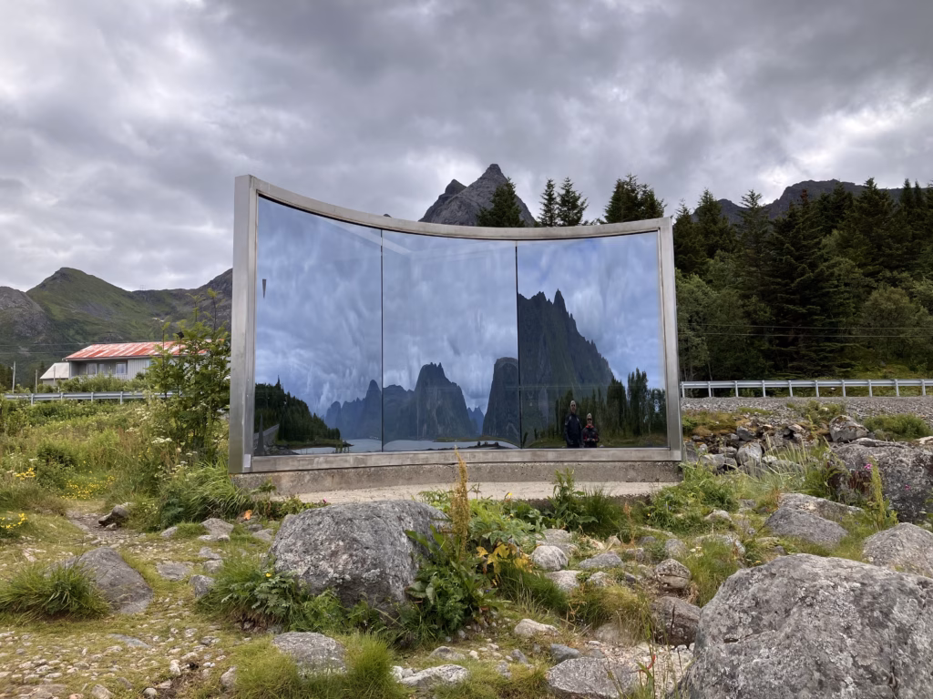 Ohne Titel Skulptur Lofoten Norwegen