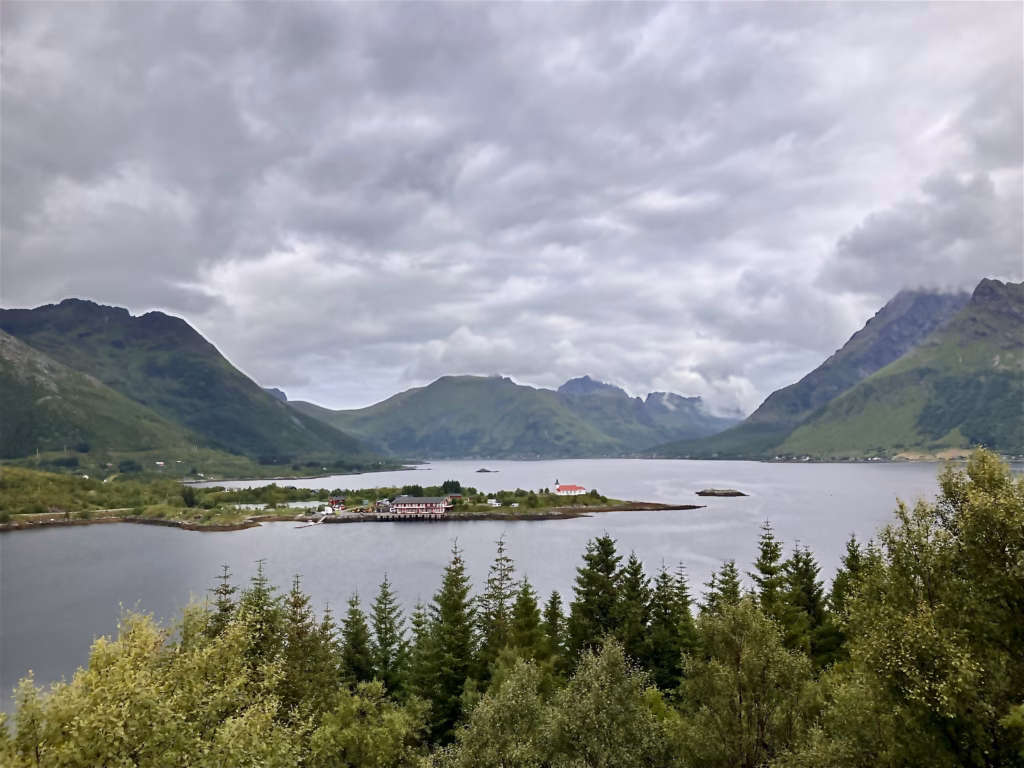 Austnesfjord Rasteplass Lofoten Norwegen