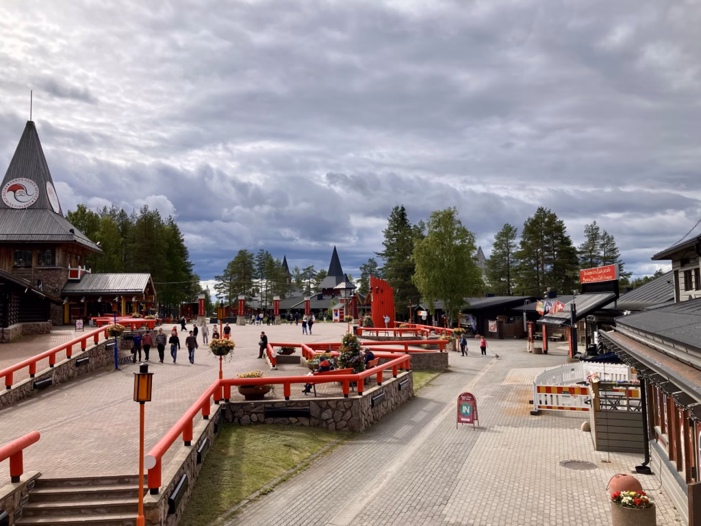 Santa Claus Village Polarkreis Rovaniemi Finnland