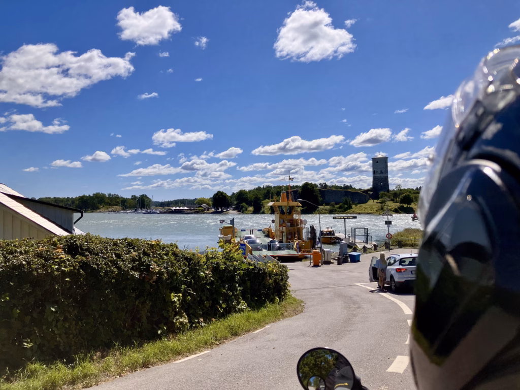 Warten auf die Fähre Schweden