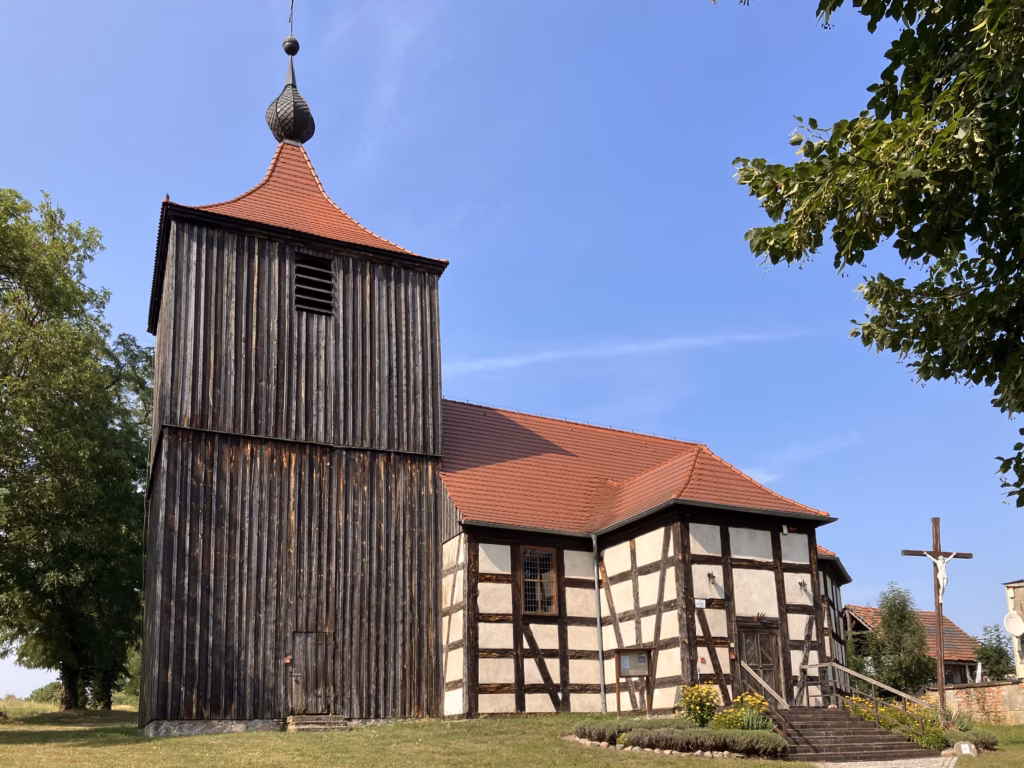 Kirche Radzikow Polen